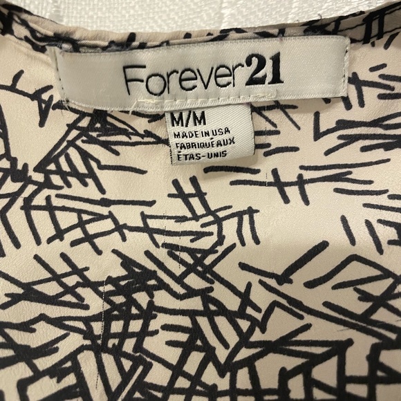 Forever 21 Blouse - Picture 2 of 2